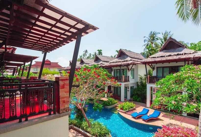 プールの見えるデラックスルーム, Railay Village Resort