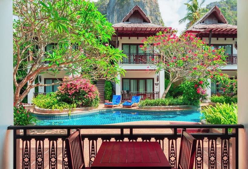 プールの見えるデラックスルーム, Railay Village Resort