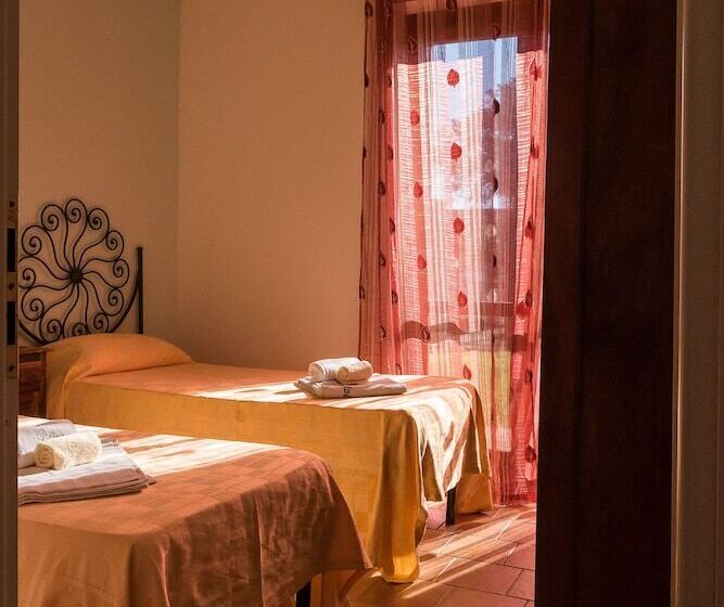 Апартаменты 1 Спальня, Villaggio Le Querce
