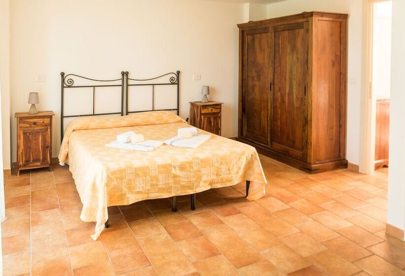 Апартаменты 1 Спальня, Villaggio Le Querce