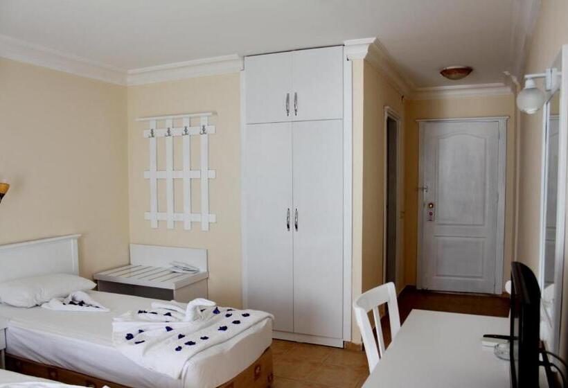 스탠다드 룸 바다 전망, Azak Beach