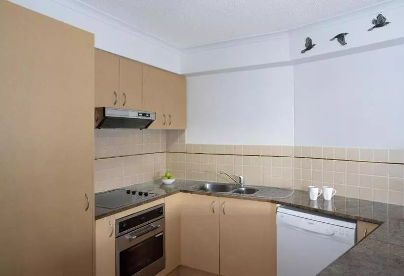 2 Bedroom Apartment Garden View, Breakfree Grand Pacific