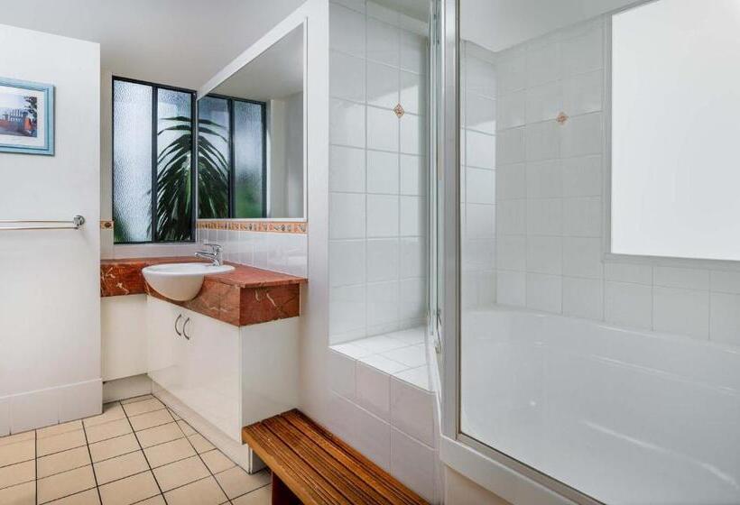 דירת חדר עם טרסה, Breakfree Grand Pacific