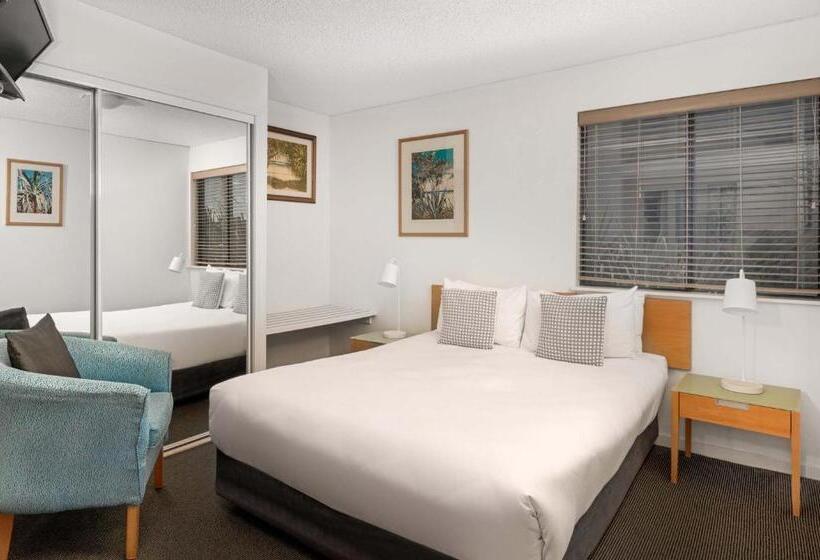 דירת חדר עם טרסה, Breakfree Grand Pacific