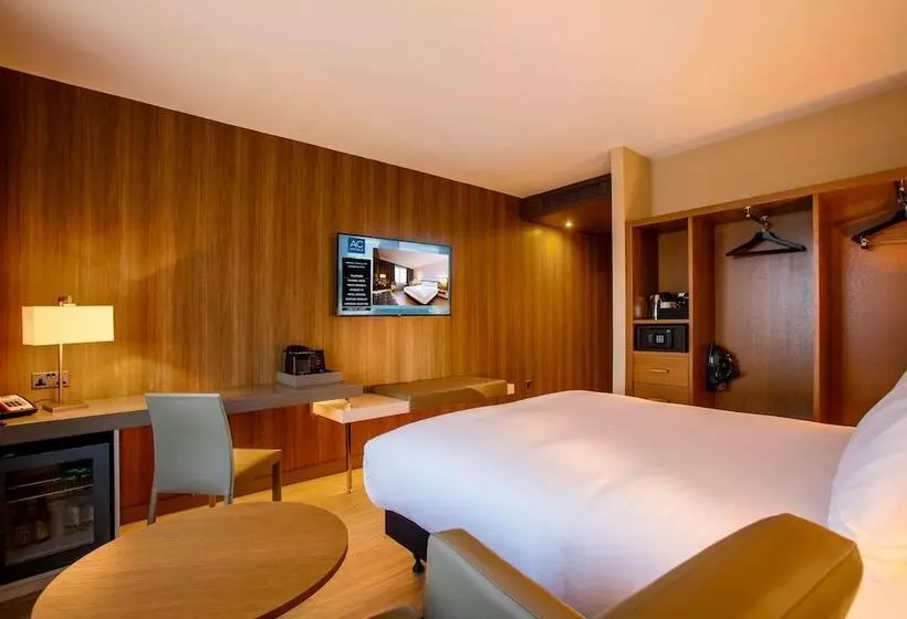 デラックスルーム, Ac Hotel By Marriott Manchester Salford Quays
