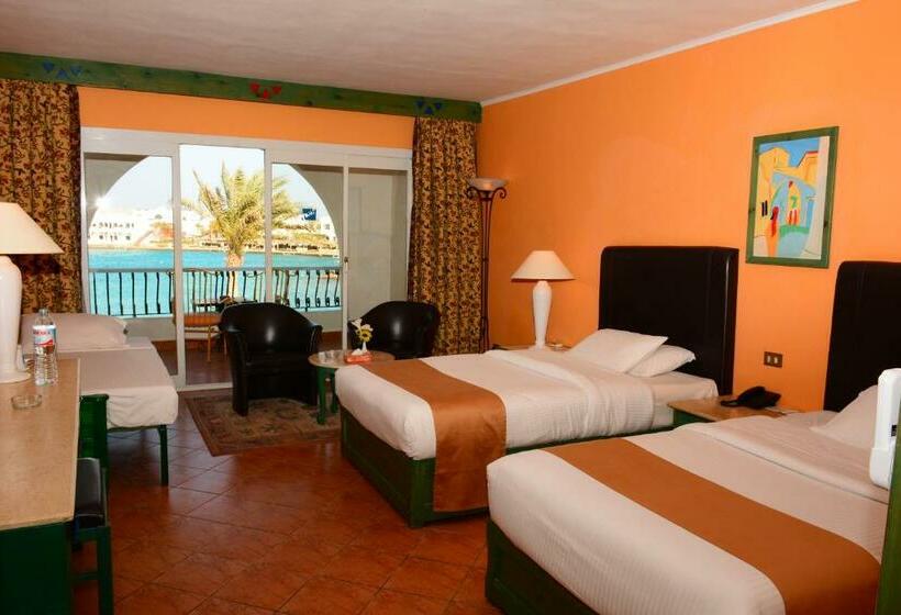 Номер Стандарт Вид на Море, Arabia Azur Resort