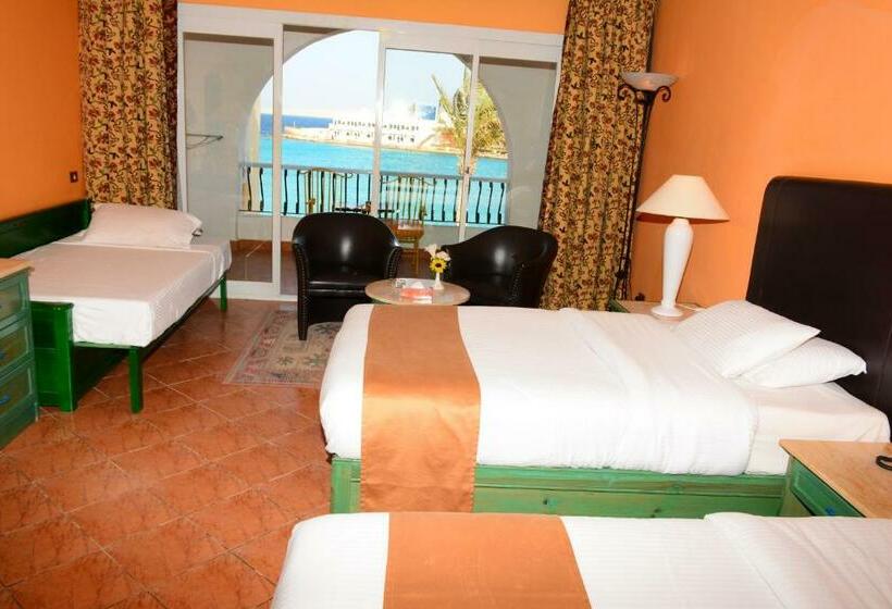 Номер Стандарт Вид на Море, Arabia Azur Resort