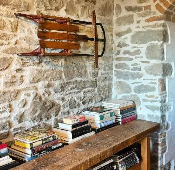 スタンダードスタジオ, Bio Agriturismo Il Vigno