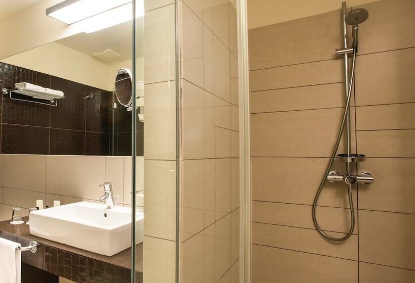 חדר סופריור, Buda Castle Hotel Budapest