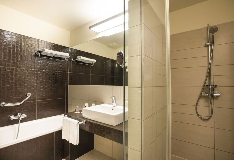 סוויטה אקזקיוטיב, Buda Castle Hotel Budapest