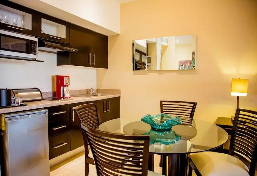 سوییت جونیور, Casa Dorada Los Cabos Resort & Spa