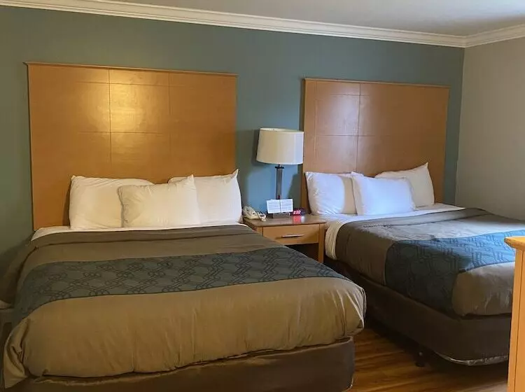 اتاق استاندارد با 2 تخت دوبل, Econo Lodge At The Falls North