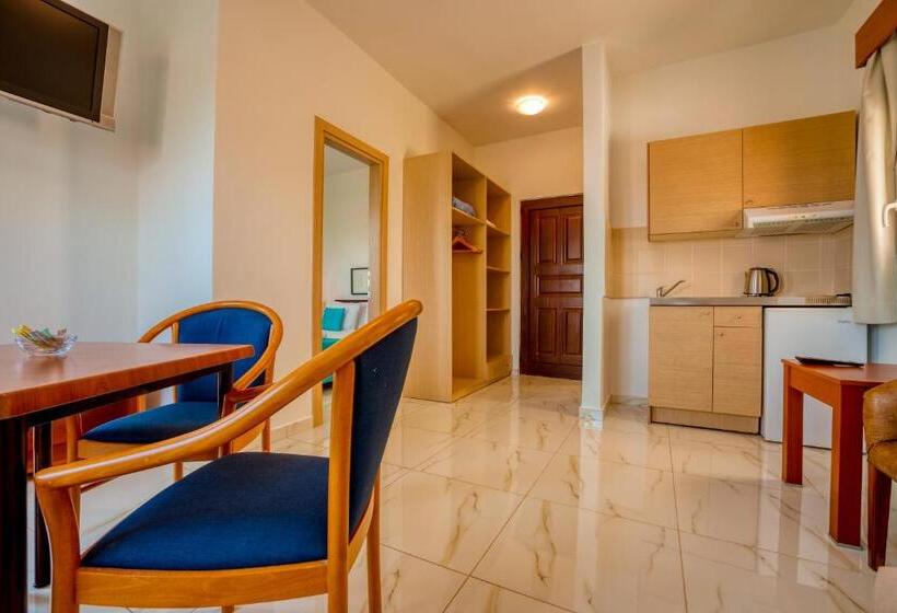 شقة عائلية, Elounda Water Park Residence