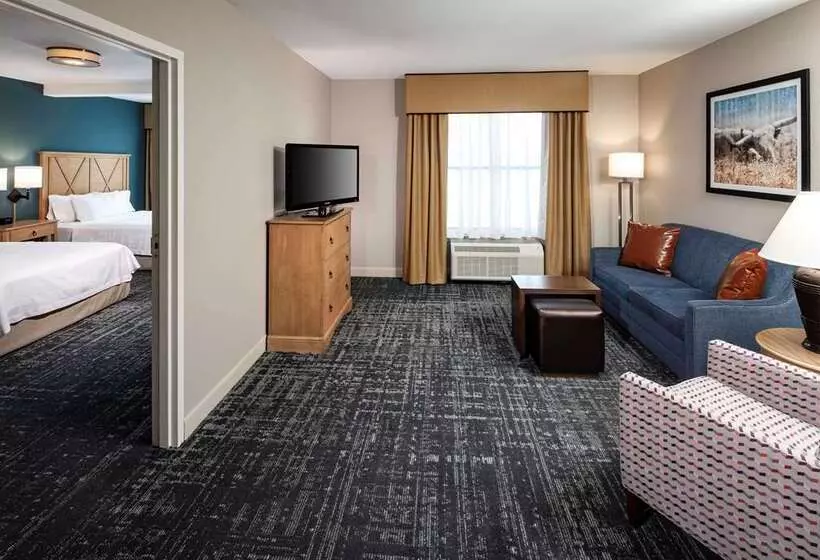 スイート, Embassy Suites By Hilton Hampton Convention Center