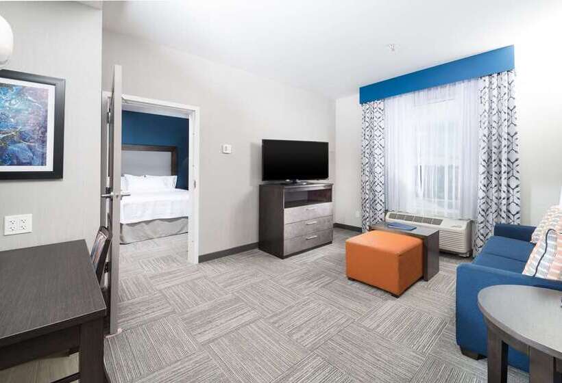 스위트, Embassy Suites By Hilton Hampton Convention Center