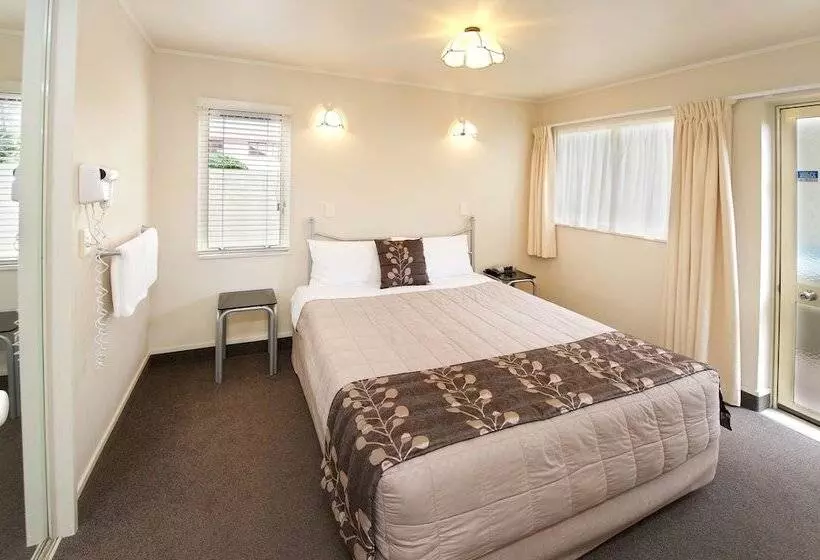 １ベッドルームアパートメント, Geneva Motor Lodge