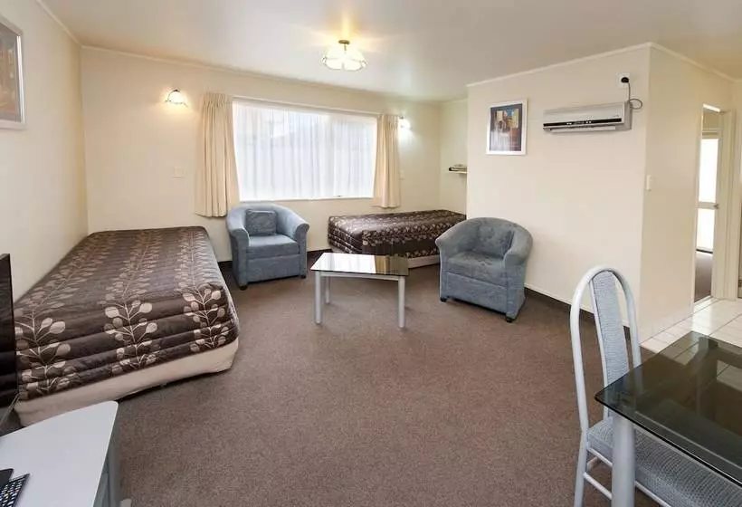２ベッドルームアパートメント, Geneva Motor Lodge