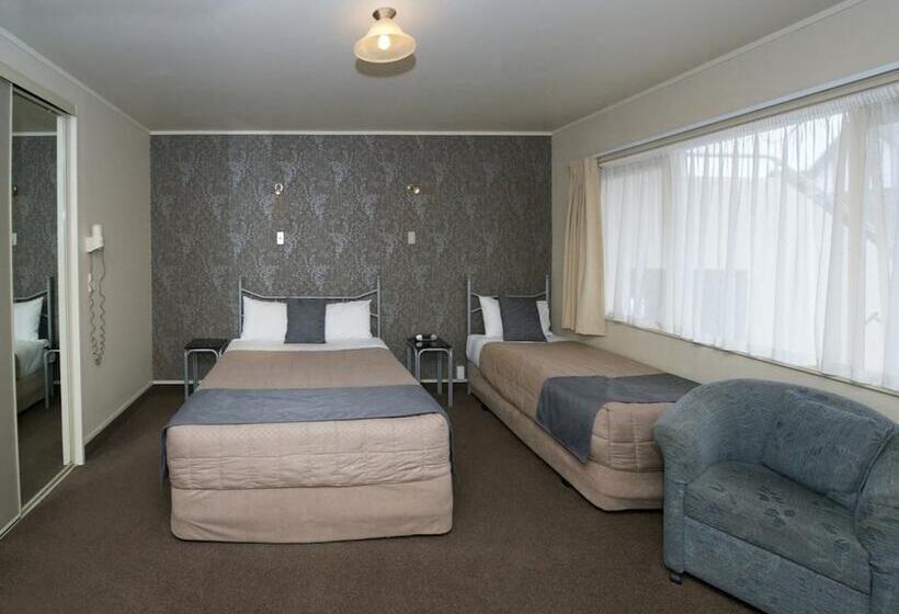 Апартаменты 2 Спальни, Geneva Motor Lodge