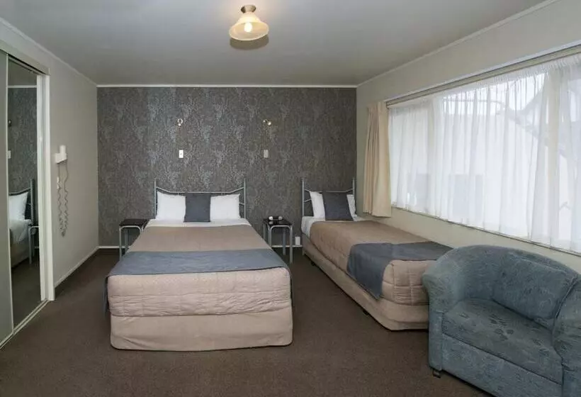 ２ベッドルームアパートメント, Geneva Motor Lodge