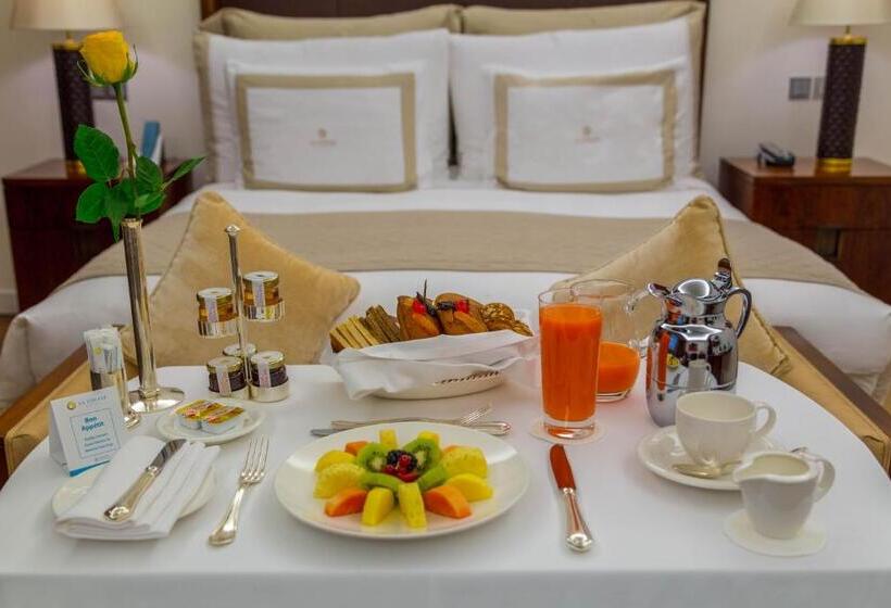 اتاق لوکس با تخت بزرگ, La Cigale Hotel Managed By Accor