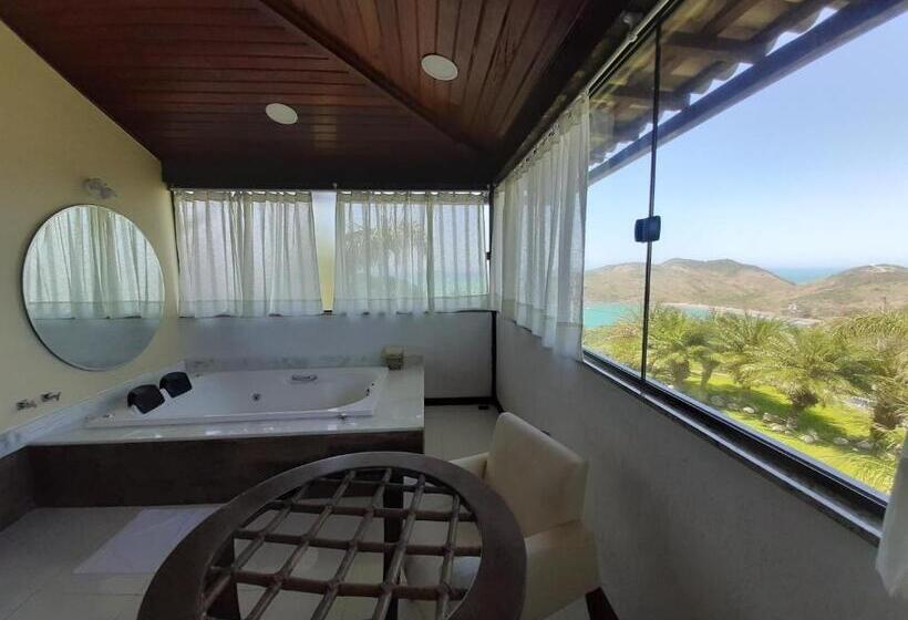 اتاق لوکس با وان آب گرم, Pousada Porta Do Céu