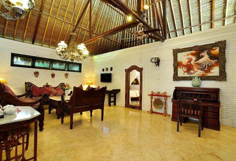 수영장이 있는 3베드룸 빌라, Puri Mas Boutique Resort & Spa