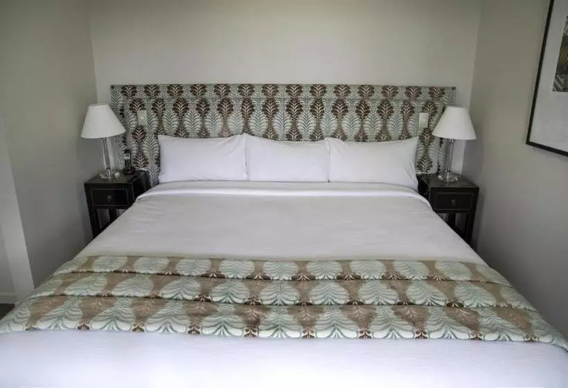 2 Bedrooms Apartment City View, Waitakere Resort & Spa