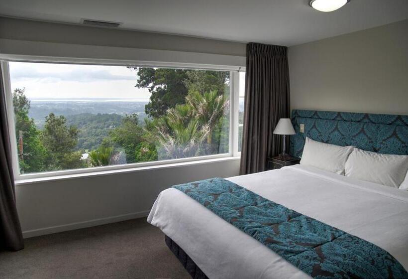 2 Bedrooms Apartment City View, Waitakere Resort & Spa