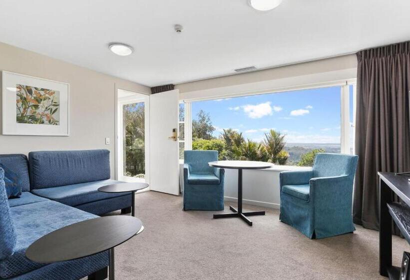 2 Bedrooms Apartment City View, Waitakere Resort & Spa