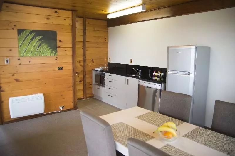 景色の見える一ベッドルームアパートメント, Waitakere Resort & Spa