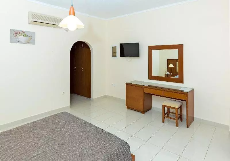 1ベッドルームアパートメント, Paleos Apartments
