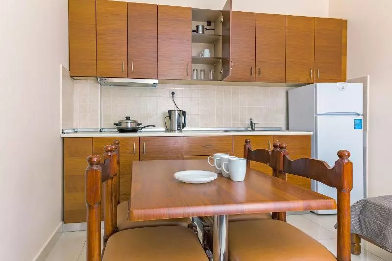 1ベッドルームアパートメント, Paleos Apartments