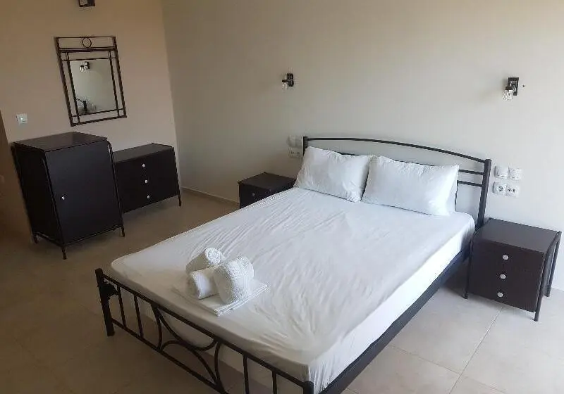 اتاق استاندارد با چشم‌انداز دریا, Ocean Hotel Resort