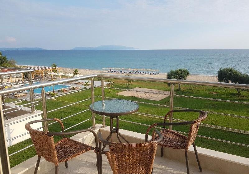 Triple Room Sea View, Ocean Hotel Resort