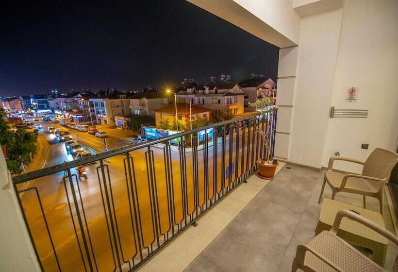 豪华工作室, Belci City House