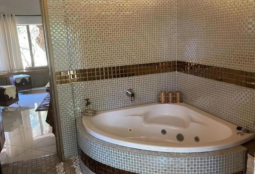 Вилла 1 Спальня Вид на Сад, Hippomoon Lodge Game Reserve