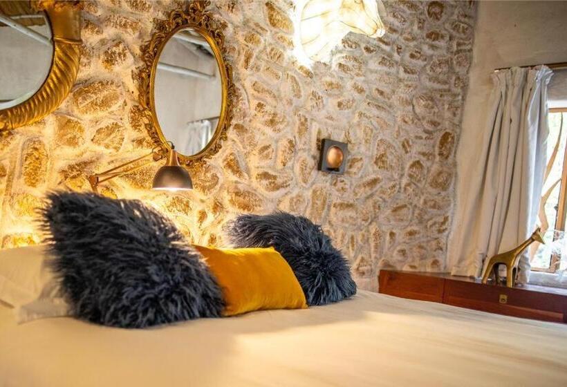 带花园景观和一个卧室的别墅, Hippomoon Lodge Game Reserve