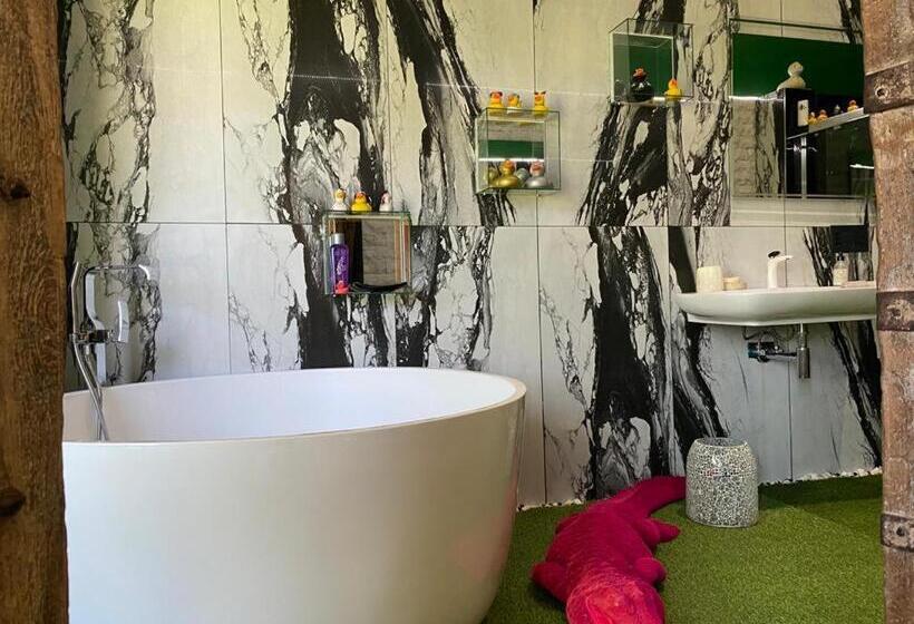 总统套房, Hippomoon Lodge Game Reserve