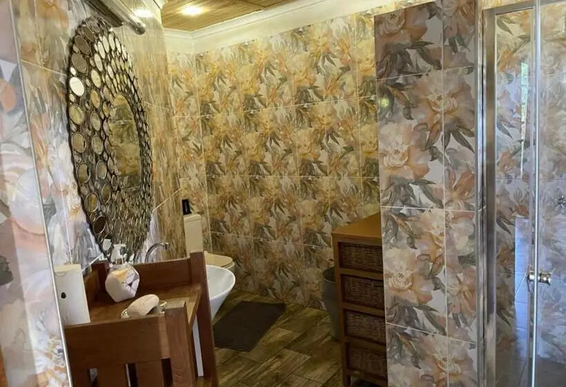 Suite with Terrace, Hippomoon Lodge Game Reserve