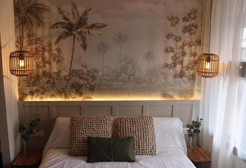 اتاق استاندارد, Home42