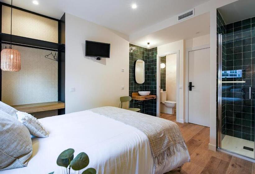 اتاق استاندارد, Home42