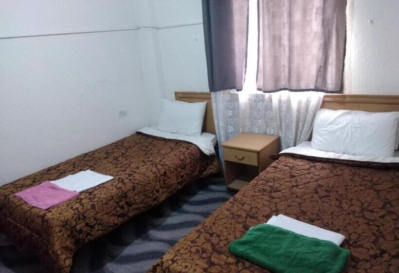 اتاق استاندارد با بالکن, Queen Ayloa Hotel&restaurant