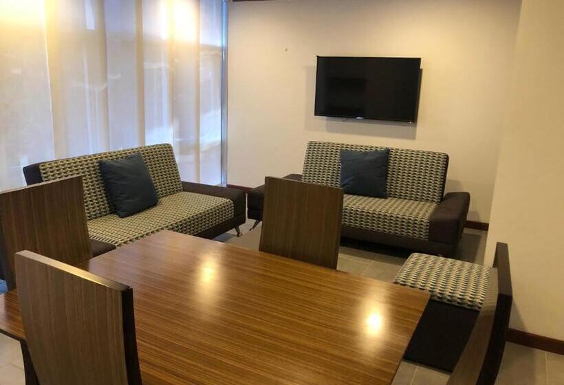 آپارتمان 1 خوابه با بالکن, Apartamentos Edificio San Miguel Bogotá