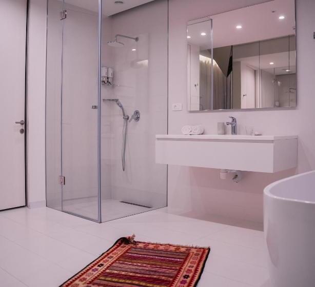 Люкс Superior, Dilijani Tun Hotel & Restaurant