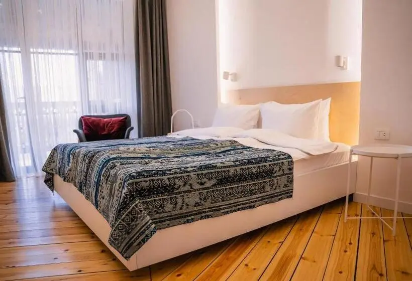 آپارتمان 3 خوابه, Dilijani Tun Hotel & Restaurant