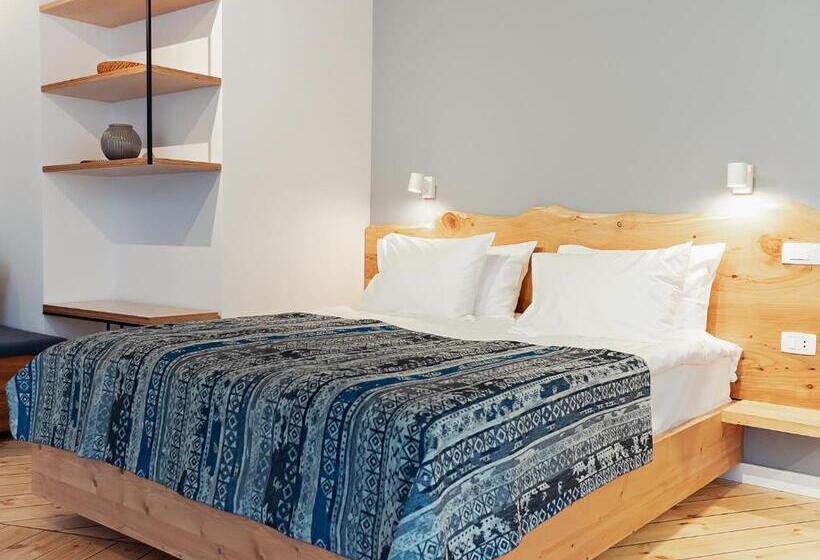 Номер Стандарт, Dilijani Tun Hotel & Restaurant