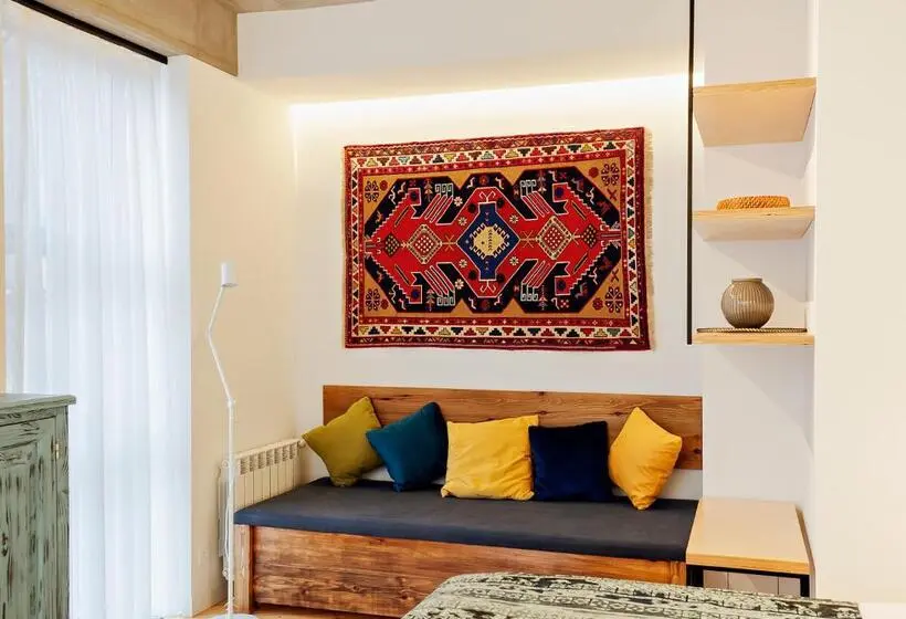 اتاق استاندارد, Dilijani Tun Hotel & Restaurant
