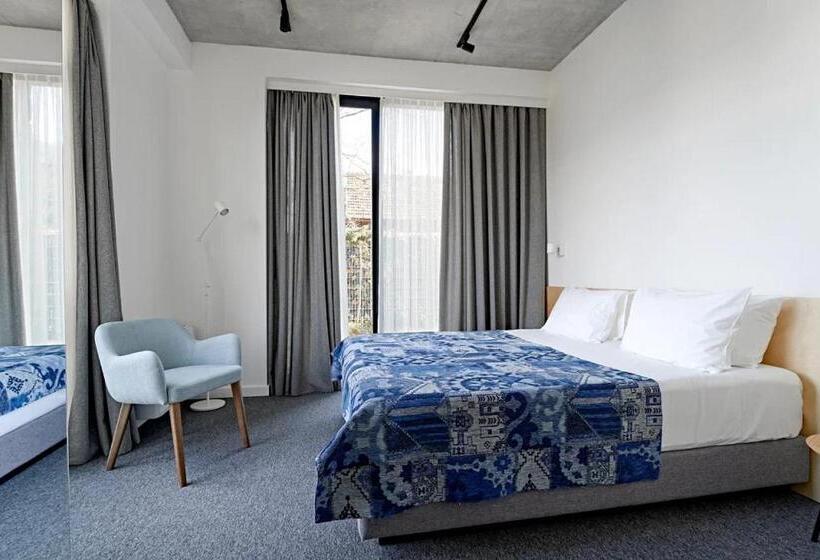 Family Suite, Dilijani Tun Hotel & Restaurant