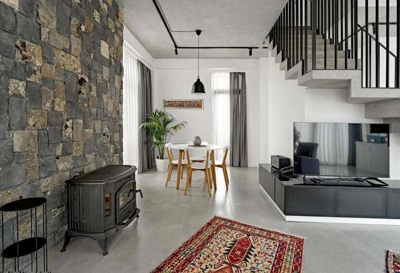 Люкс Вид на Горы, Dilijani Tun Hotel & Restaurant