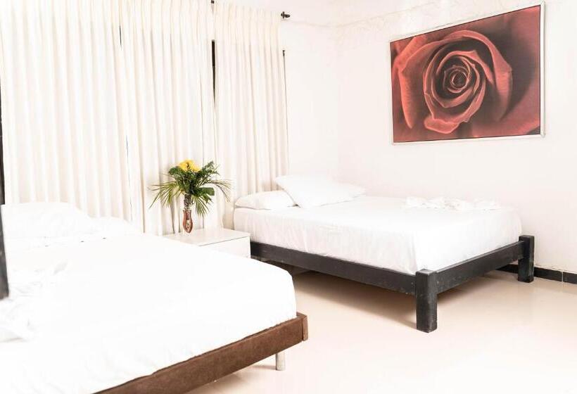 スタンダードトリプルルーム, Finca Hotel La Quinta De Torrione